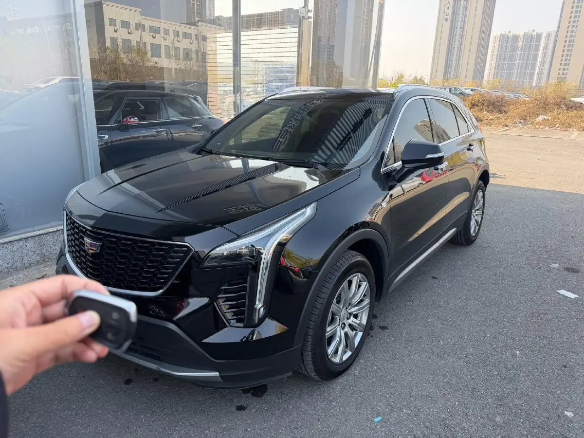 2021 Cadillac XT4 2.0T 237HP L4 9AT