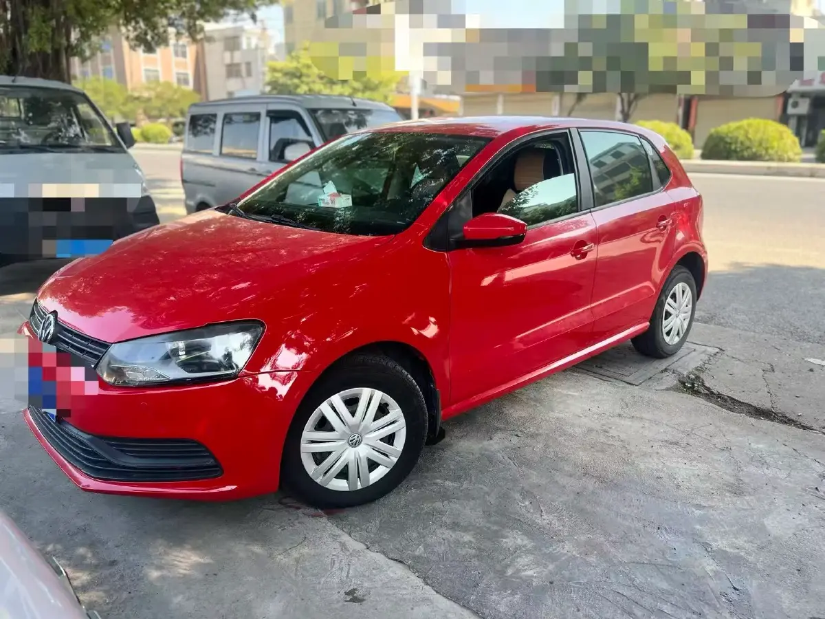 2016 Volkswagen Polo 1.4L 90HP L4 6AT