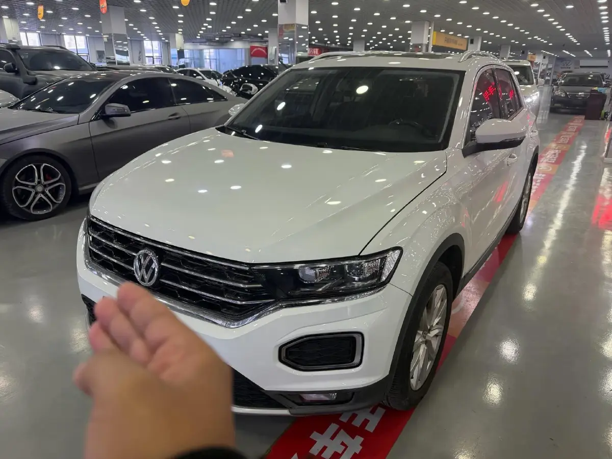 2020 Volkswagen T-Roc 1.4T 131HP L4 7DCT