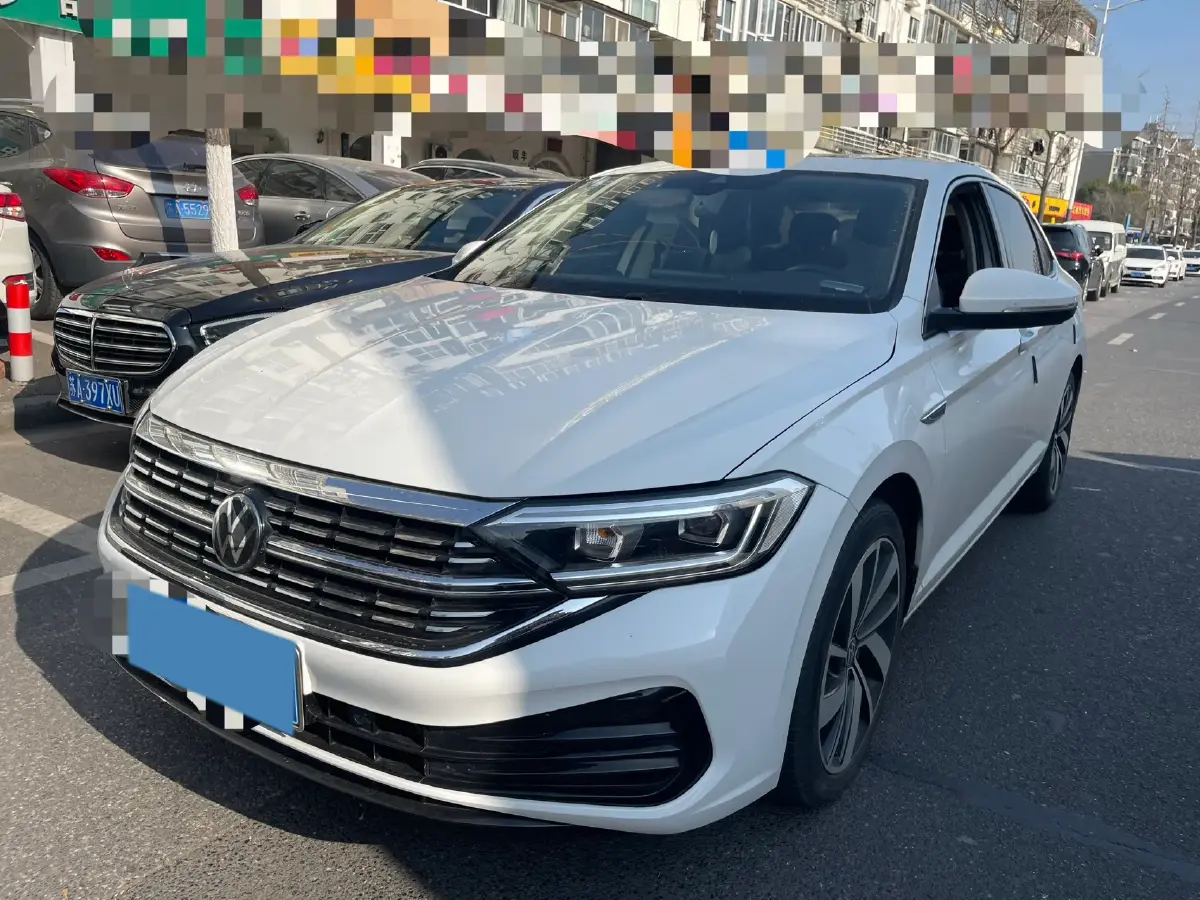 2023 Volkswagen Sagitar 1.5T 160HP L4 7DCT