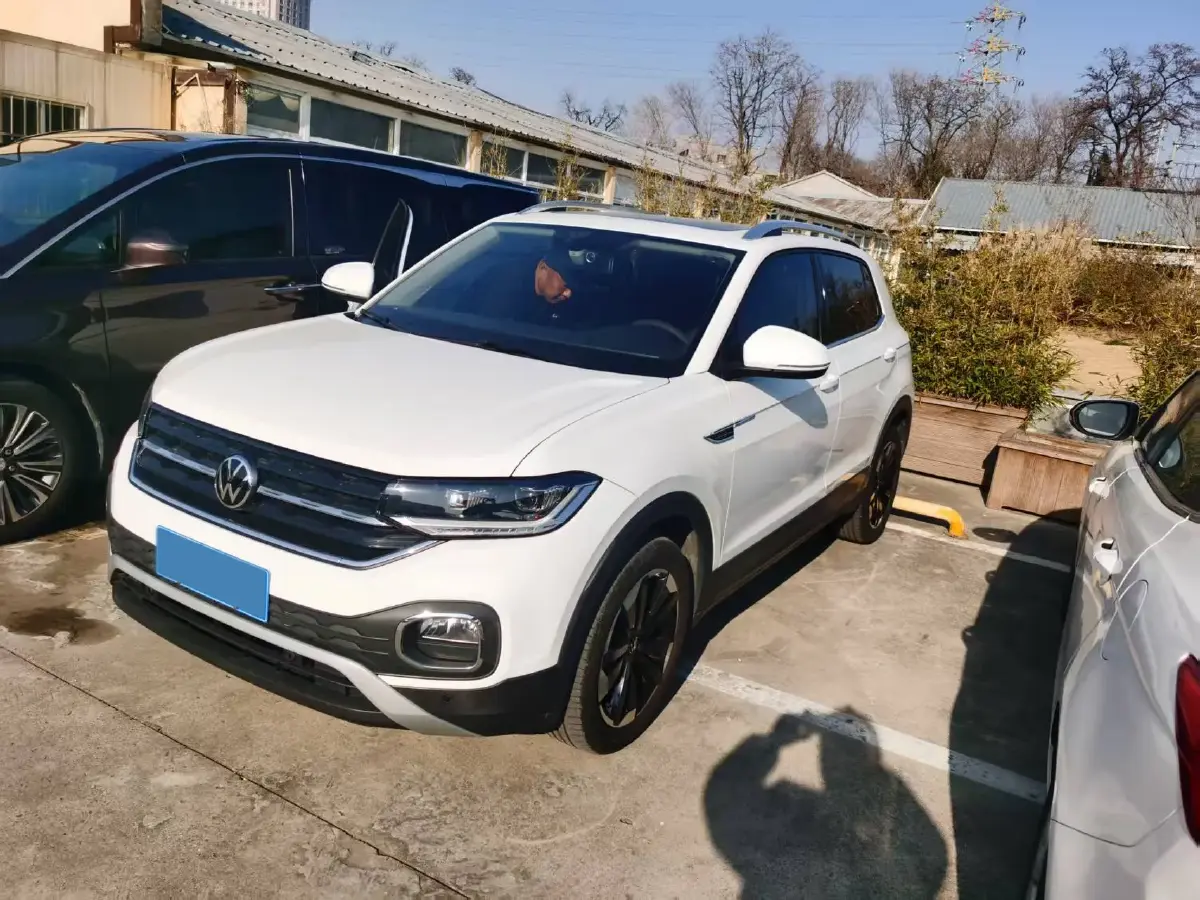 2021 Volkswagen Tacqua 1.5L 113HP L4 6AT