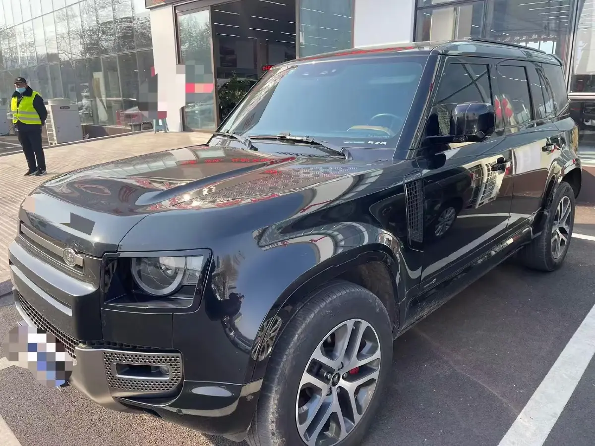 2021 Land Rover Defender 3.0T 400HP L6 8AT