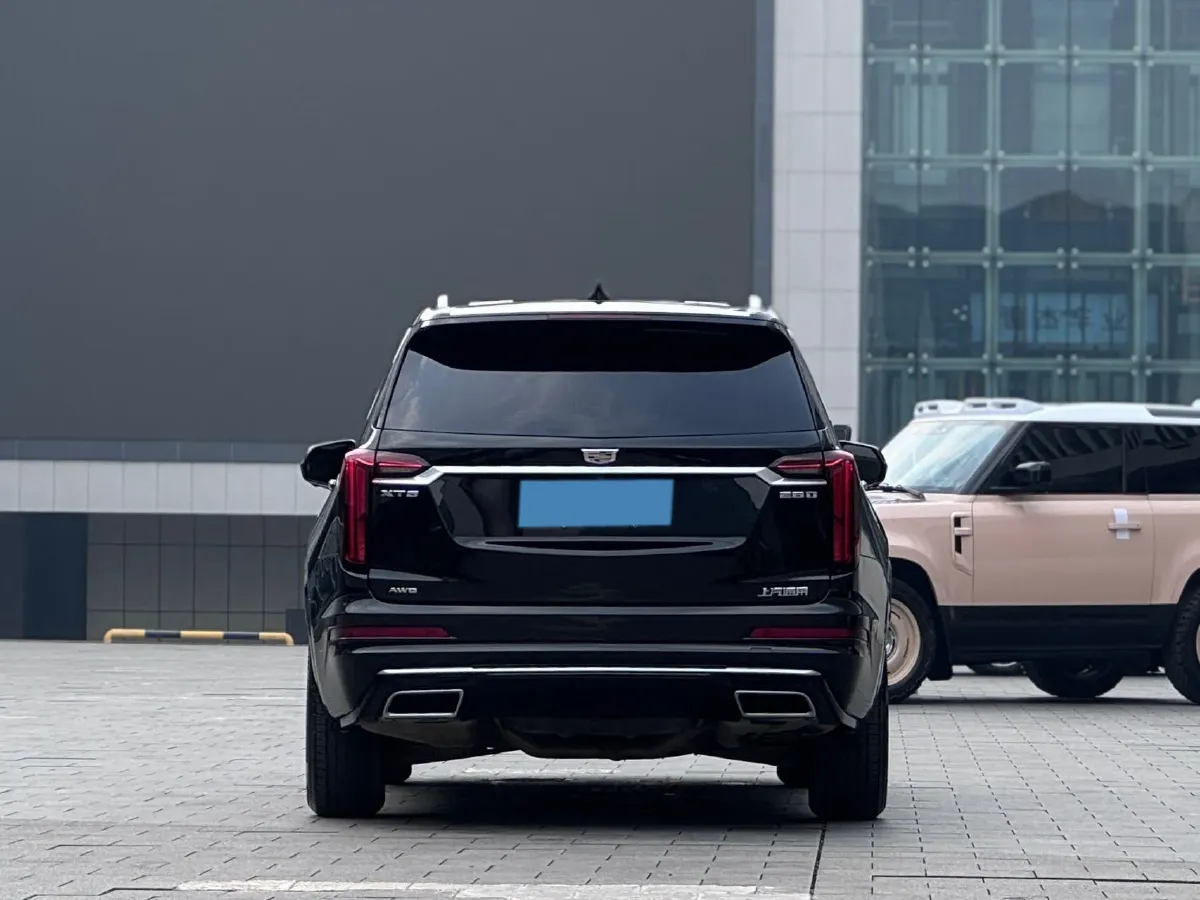 2021 Cadillac XT6 2.0T 237HP L4 9AT,autocango,china used car exporter,china ev exporter,chinese used car exporter,chinese used ev exporter