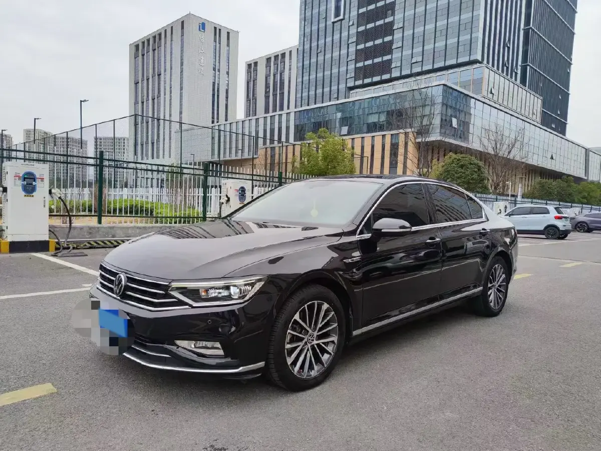 2020 Volkswagen Magotan 2.0T 186HP L4 7DCT