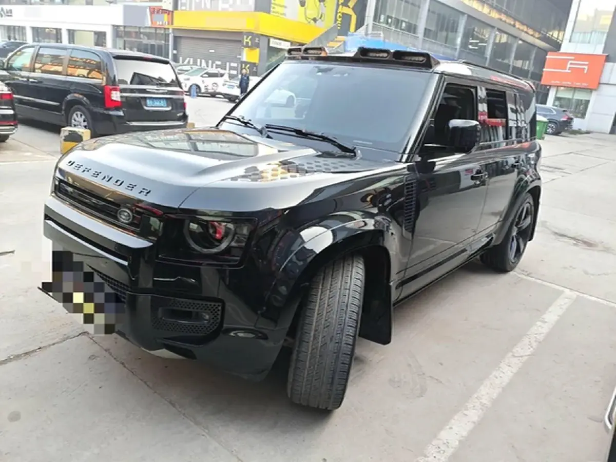 2024 Land Rover Defender 3.0T 400HP L6 8AT