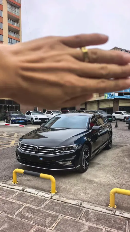 2023 Volkswagen Magotan 2.0T 186HP L4 7DCT