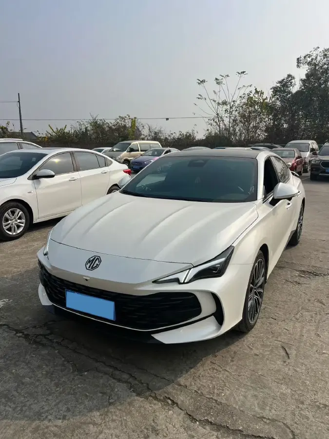 2025 MG 7 1.5T 188HP L4 7DCT