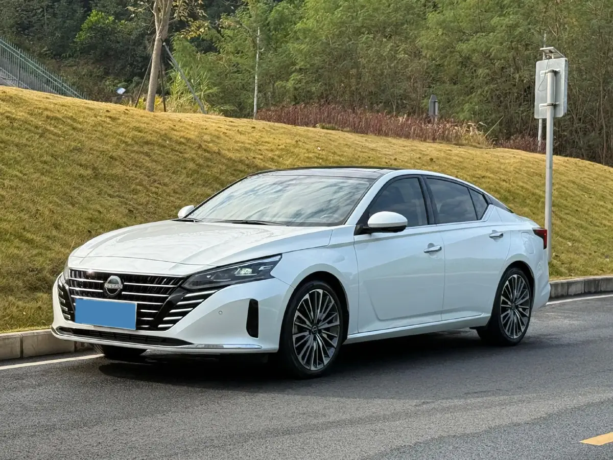 2022 Nissan Teana 2.0T 243HP L4 CVT