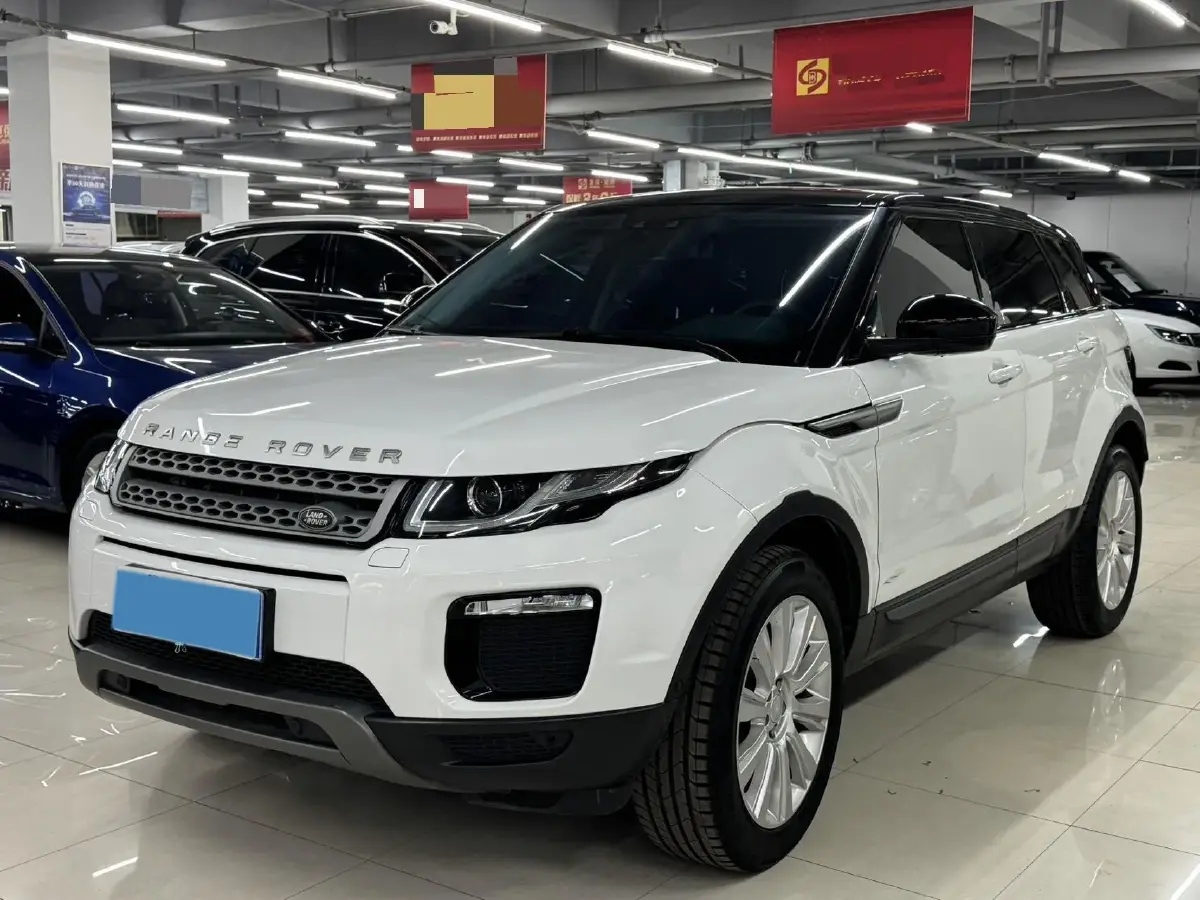 2018 Land Rover Range Rover Evoque 2.0T 241HP L4 9AT