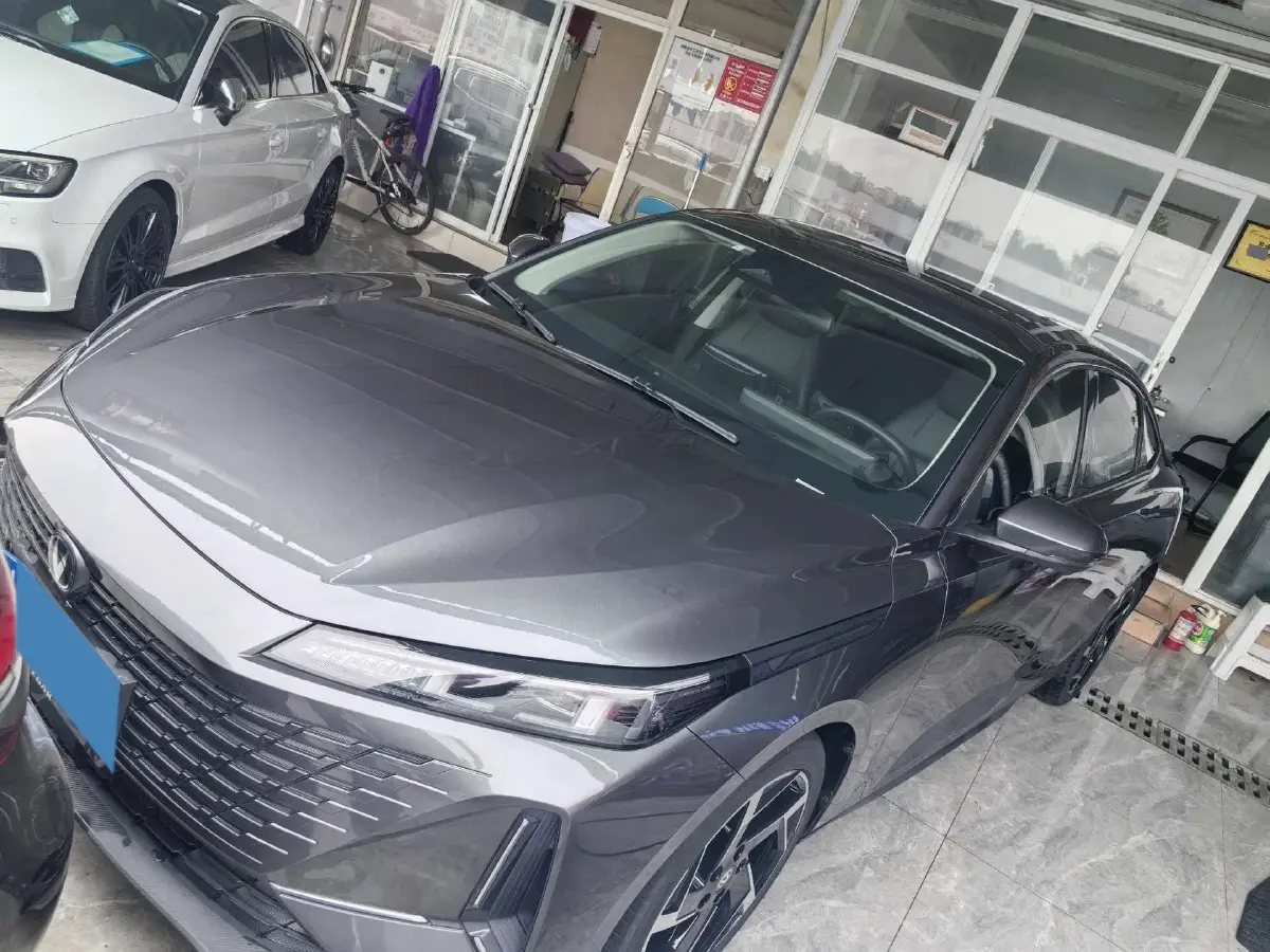 2023 Volkswagen Polo 1.5L 113HP L4 6AT