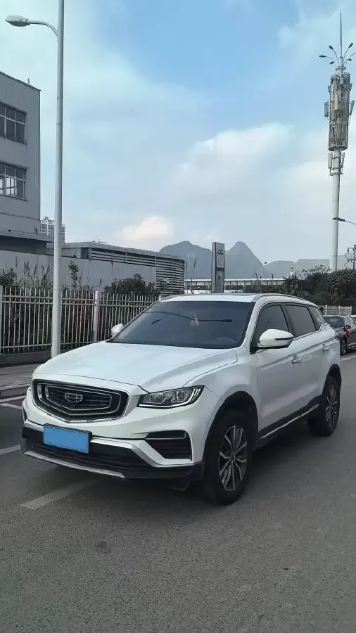 2020 LYNK&CO 02 2.0T 190HP L4 6AT