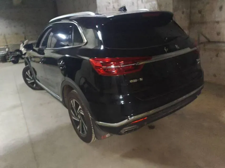 2022 HongQi HS5 2.0T 224HP L4 6AT,autocango,china used car exporter,china ev exporter,chinese used car exporter,chinese used ev exporter