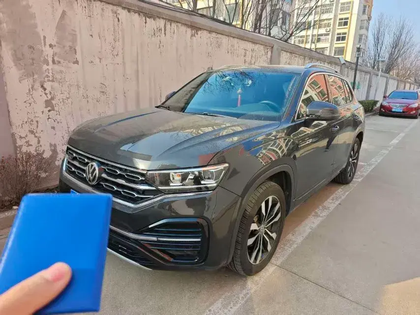 2020 Volkswagen Tayron 2.0T 220HP L4 7DCT