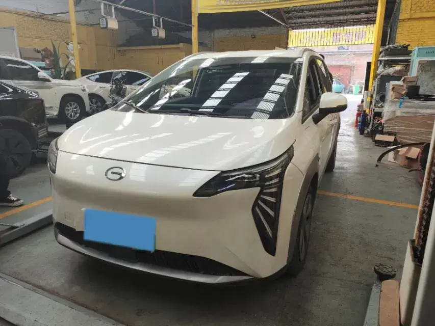 2023 Everus VE-1 BEV 61.3KWH