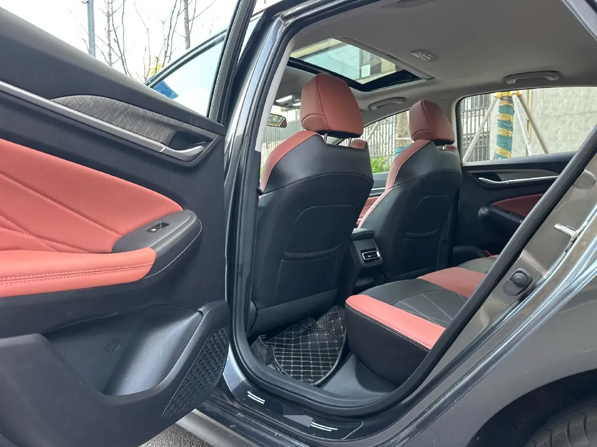 2024 ChangAn Eado 1.4T 160HP L4 7DCT,autocango,china used car exporter,china ev exporter,chinese used car exporter,chinese used ev exporter