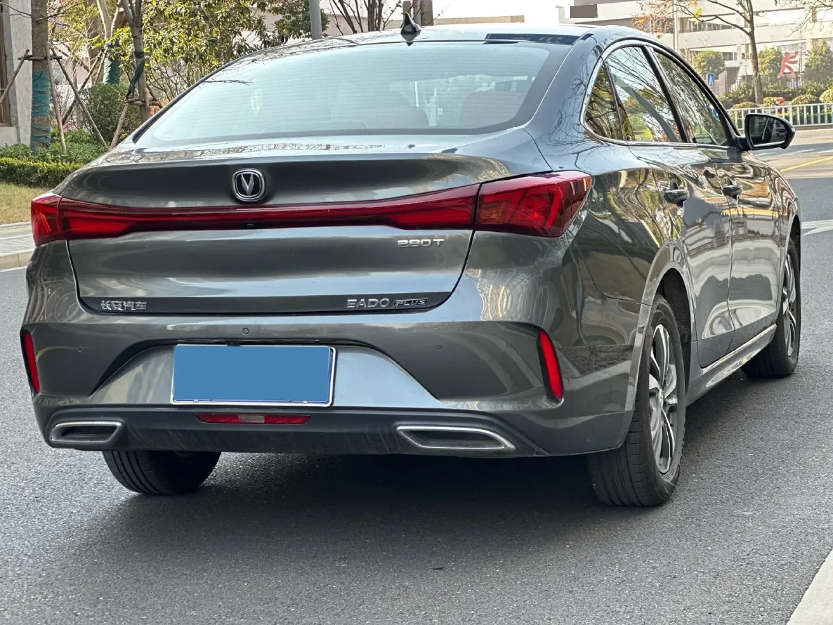 2024 ChangAn Eado 1.4T 160HP L4 7DCT,autocango,china used car exporter,china ev exporter,chinese used car exporter,chinese used ev exporter