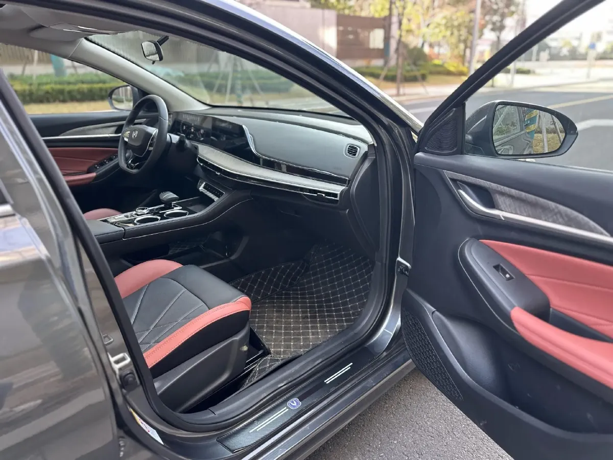 2024 ChangAn Eado 1.4T 160HP L4 7DCT,autocango,china used car exporter,china ev exporter,chinese used car exporter,chinese used ev exporter