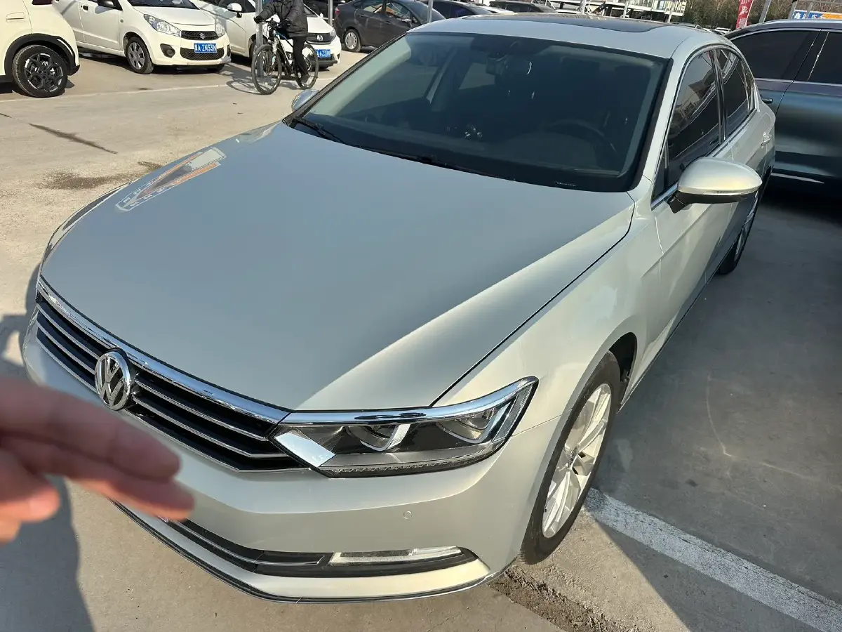 2019 Volkswagen Magotan 2.0T 186HP L4 7DCT