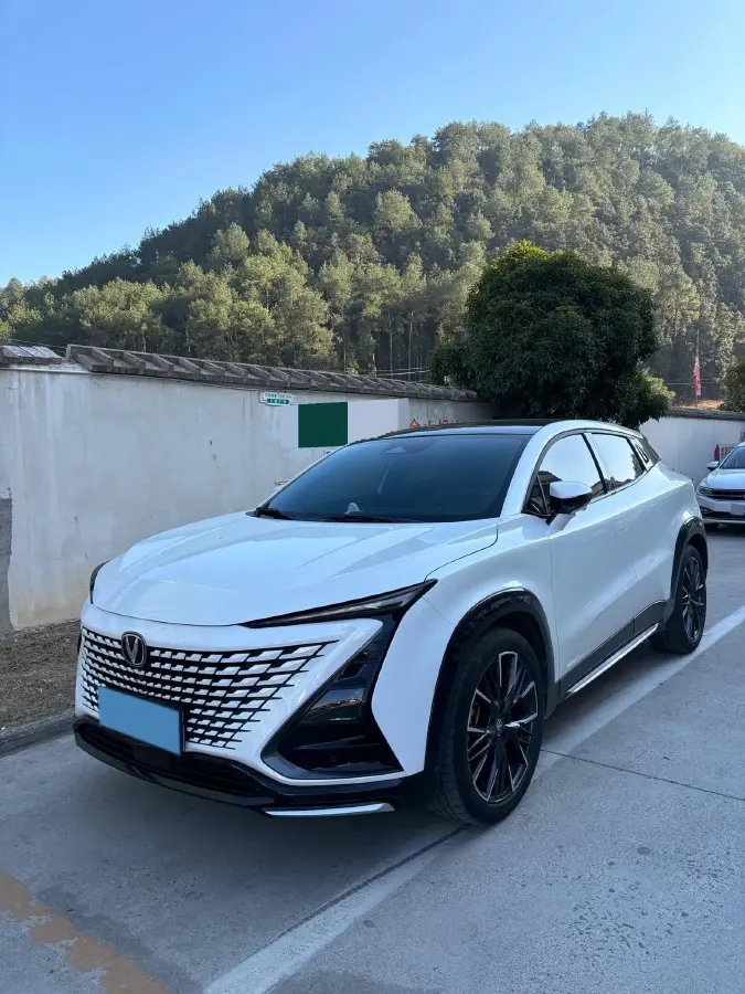 2023 ChangAn UNI-T 1.5T 188HP L4 7DCT