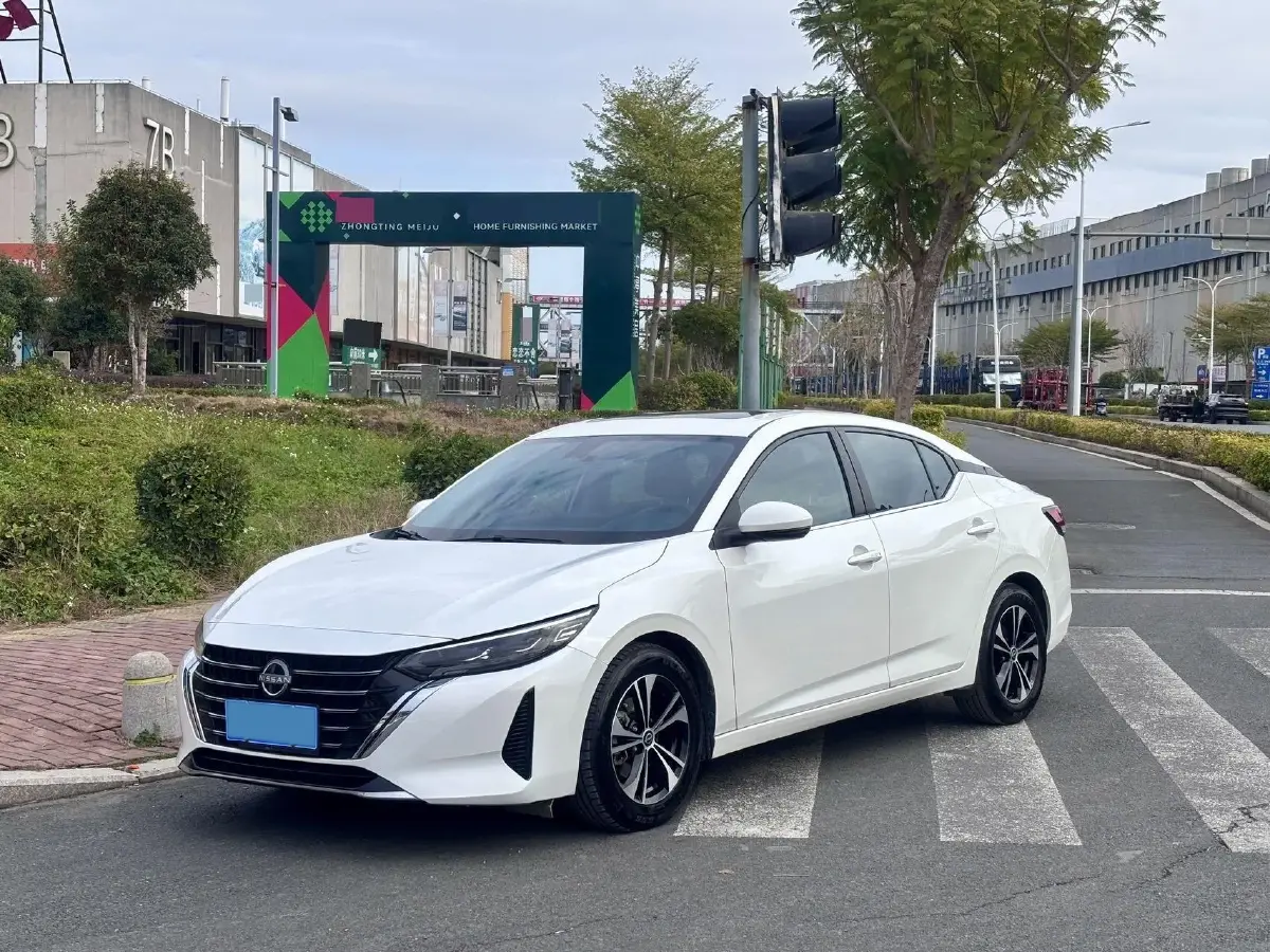 2023 Nissan Sylphy 1.6L 135HP L4 CVT