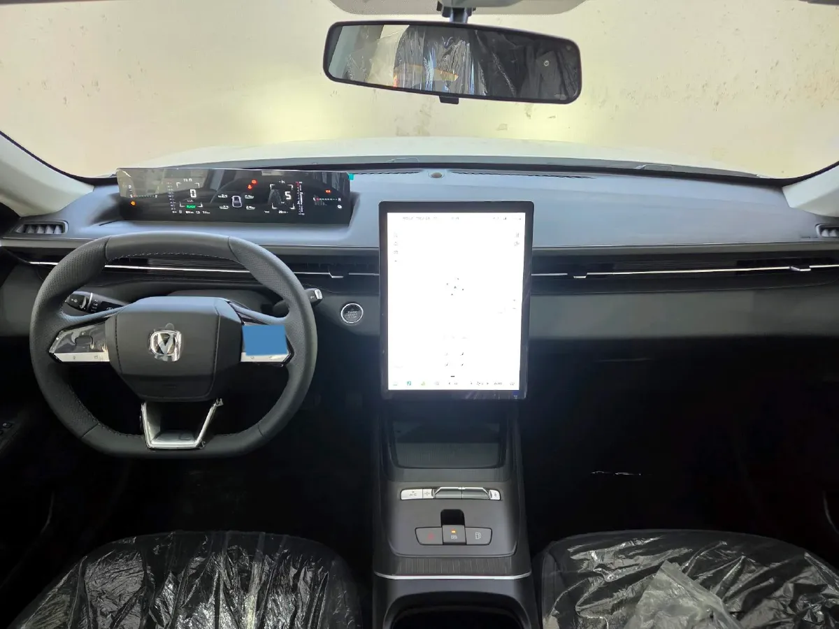 2025 ChangAn EadoPHEV 1.5L 98HP L4 E-CVT PHEV,autocango,china used car exporter,china ev exporter,chinese used car exporter,chinese used ev exporter