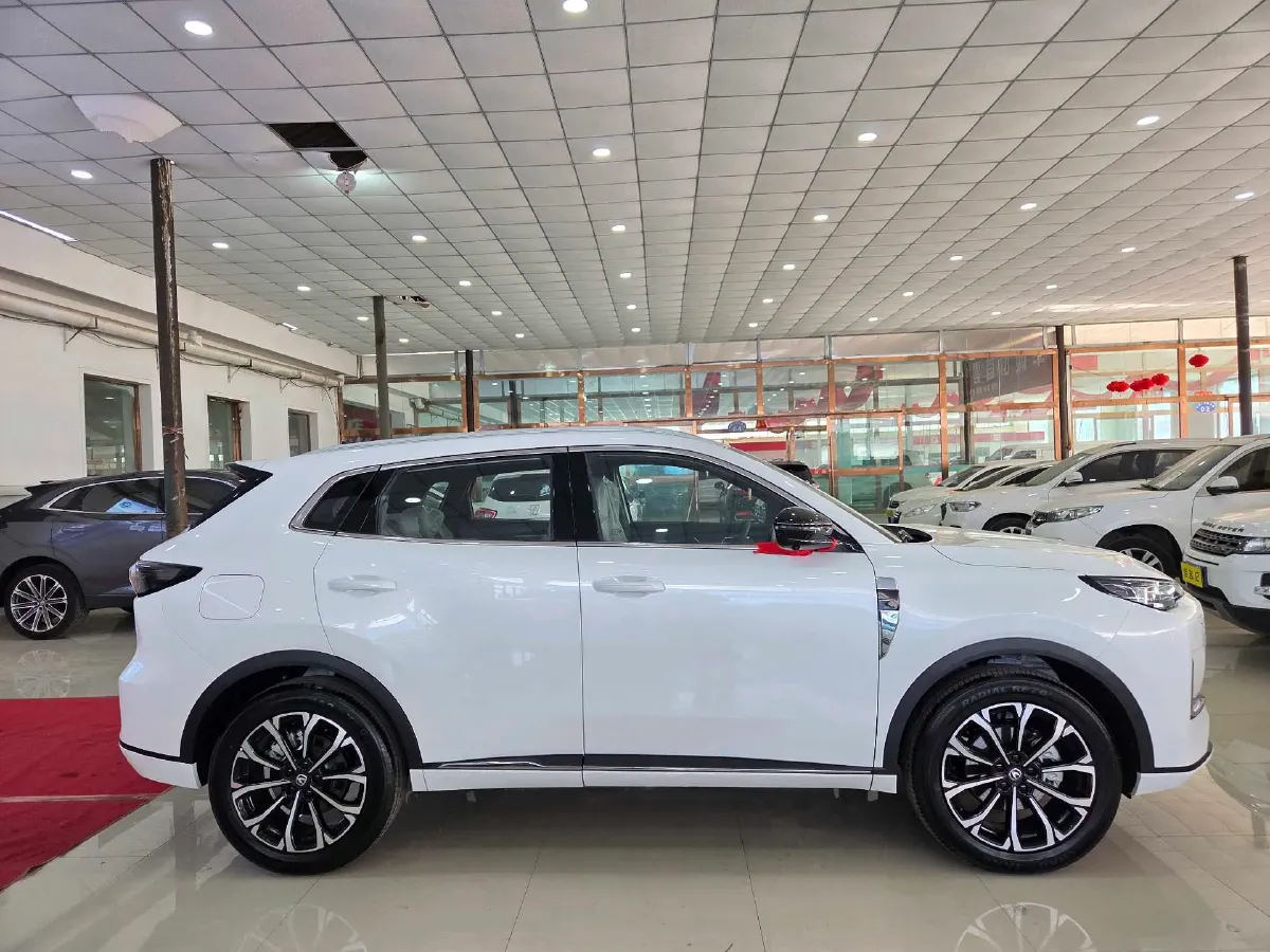 2025 ChangAn CS55PLUS PHEV 1.5L 98HP L4 E-CVT PHEV,autocango,china used car exporter,china ev exporter,chinese used car exporter,chinese used ev exporter