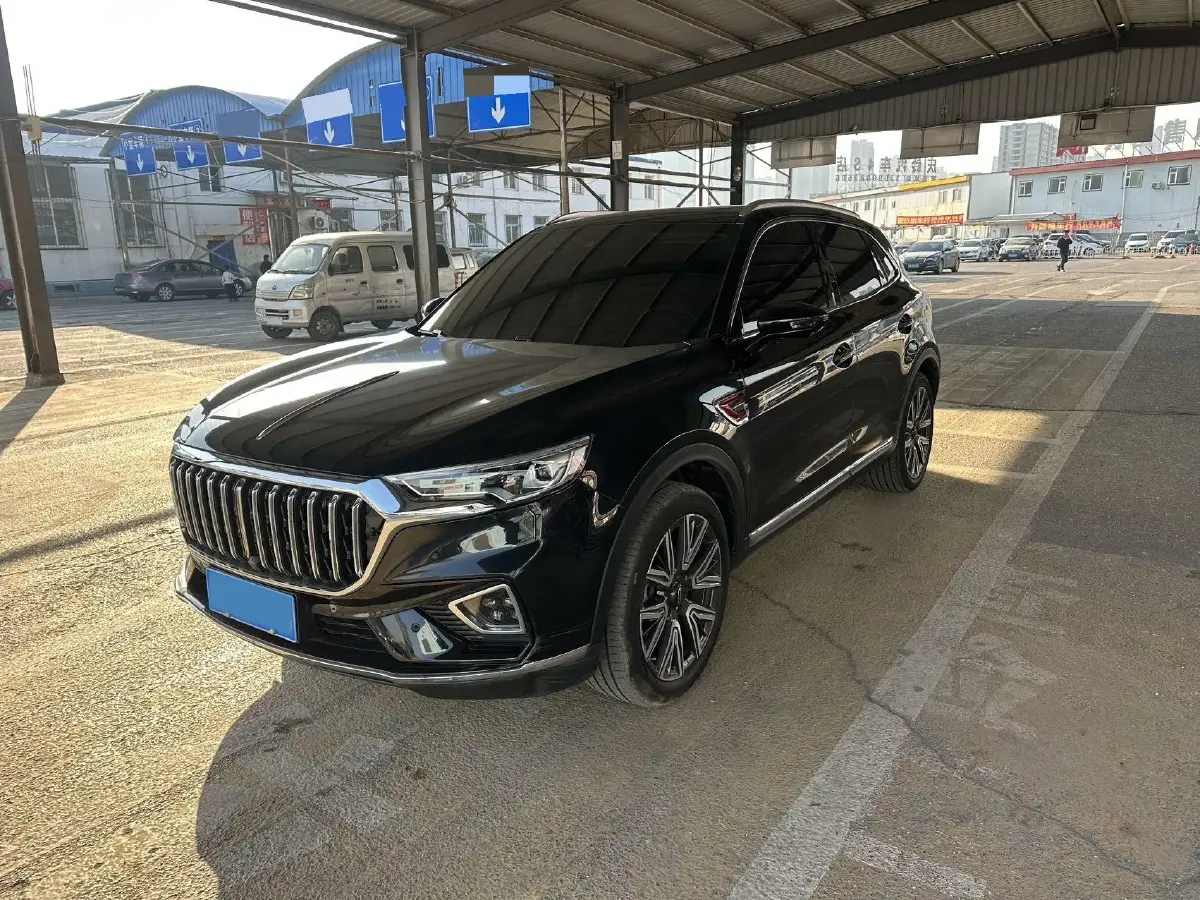 2022 HongQi HS5 2.0T 224HP L4 6AT