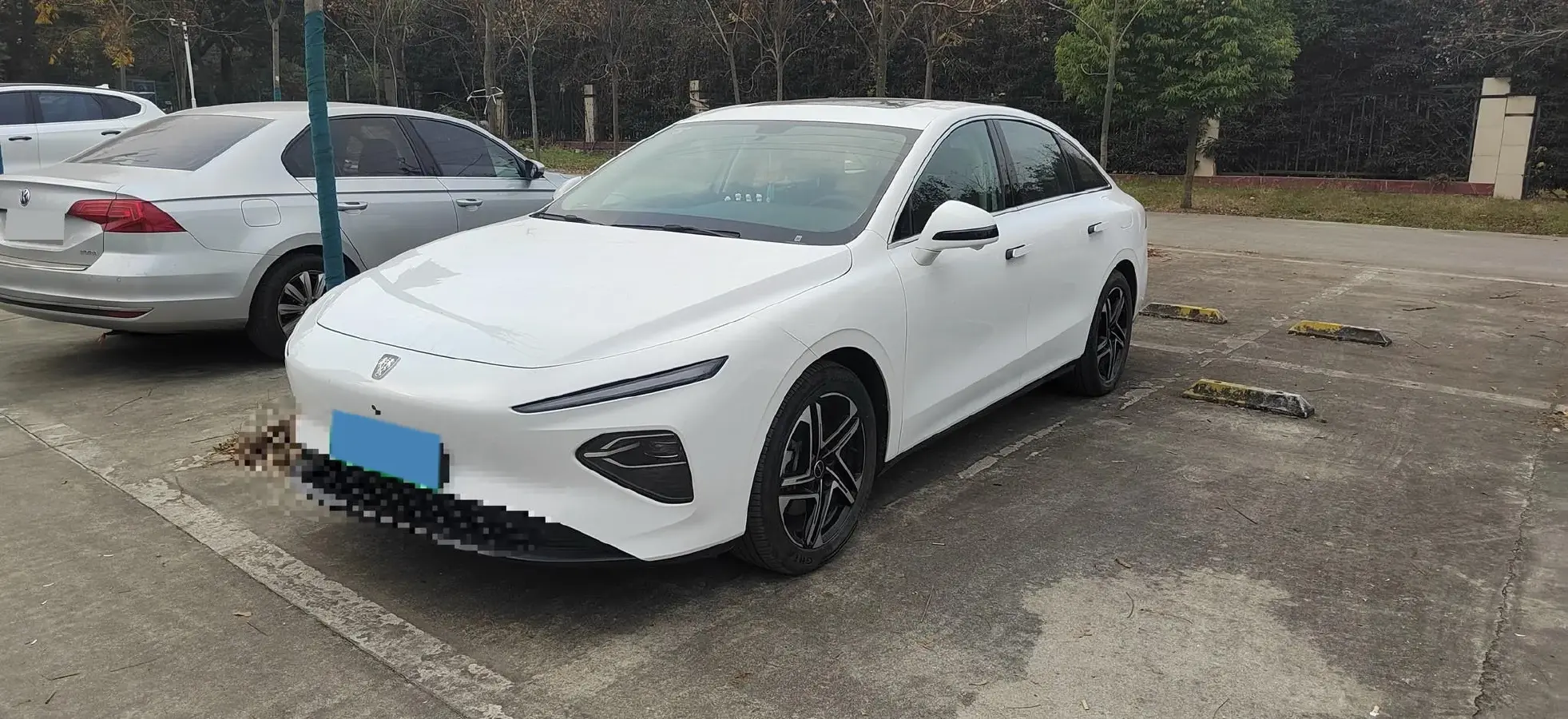 2023 Roewe D7 BEV 59.2KWH