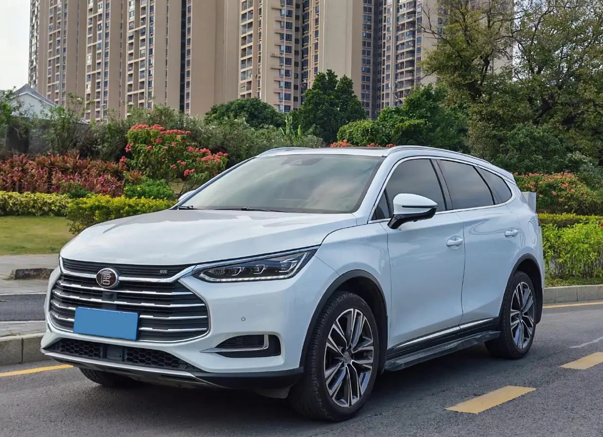 2018 BYD Tang 2.0T 205HP L4 6AT