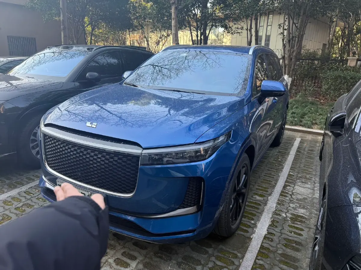 2020 Li ONE Range Extended 131HP REEV 40.5KWH