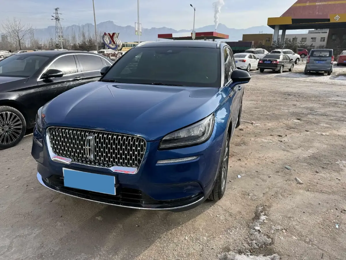 2020 Lincoln Corsair 2.0T 245HP L4 8AT