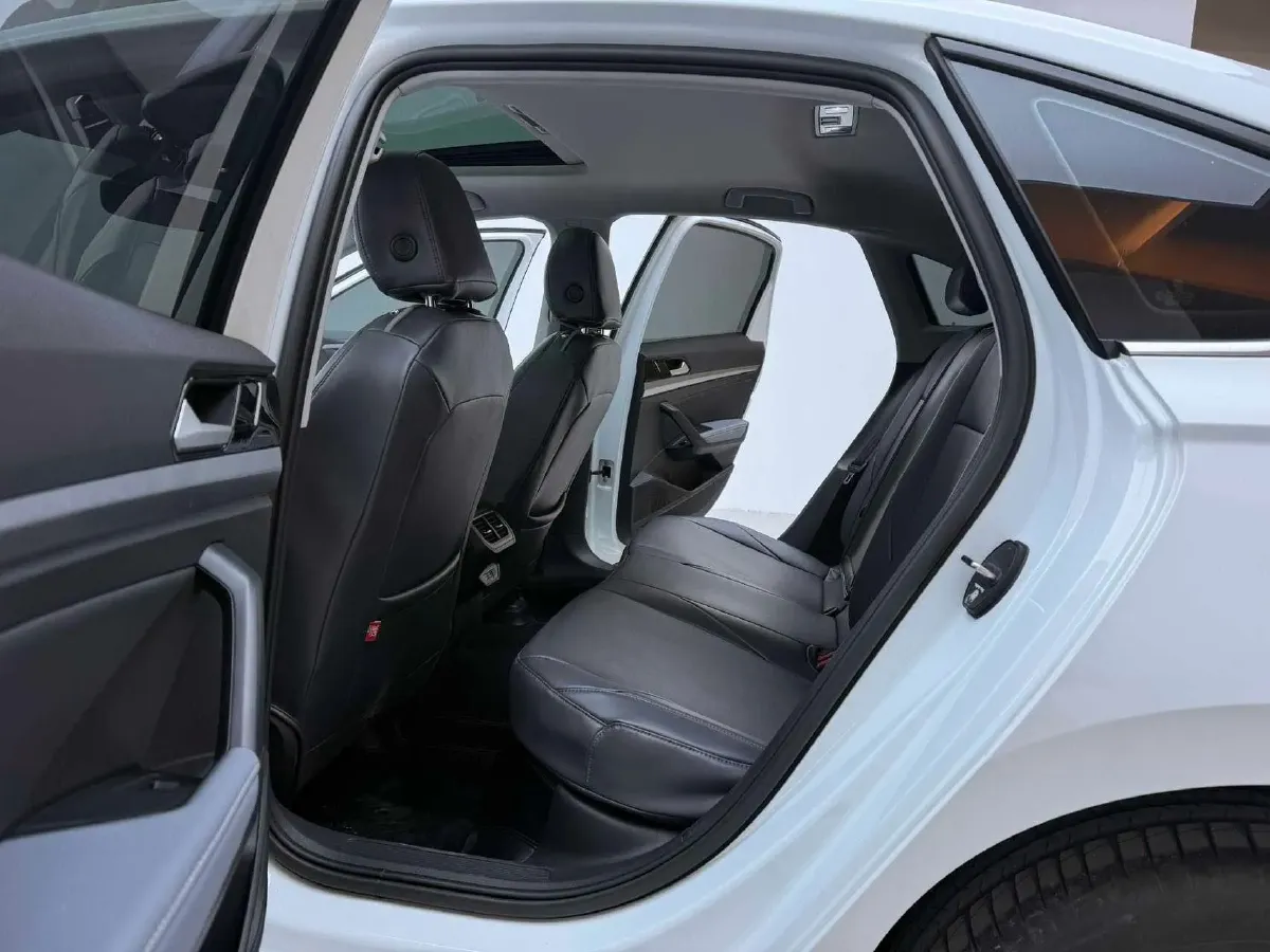 2023 Volkswagen Lavida 1.4T 150HP L4 7DCT,autocango,china used car exporter,china ev exporter,chinese used car exporter,chinese used ev exporter