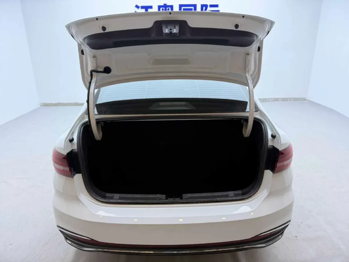 2023 Volkswagen Lavida 1.4T 150HP L4 7DCT,autocango,china used car exporter,china ev exporter,chinese used car exporter,chinese used ev exporter