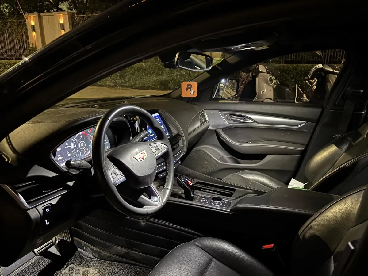 2023 Cadillac CT5 2.0T 237HP L4 10AT,autocango,china used car exporter,china ev exporter,chinese used car exporter,chinese used ev exporter