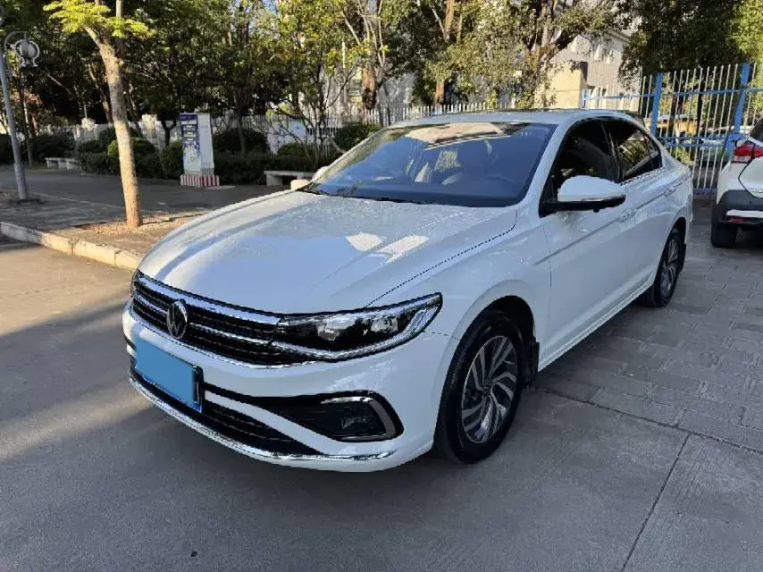 2023 Volkswagen Bora 1.2T 116HP L4 7DCT