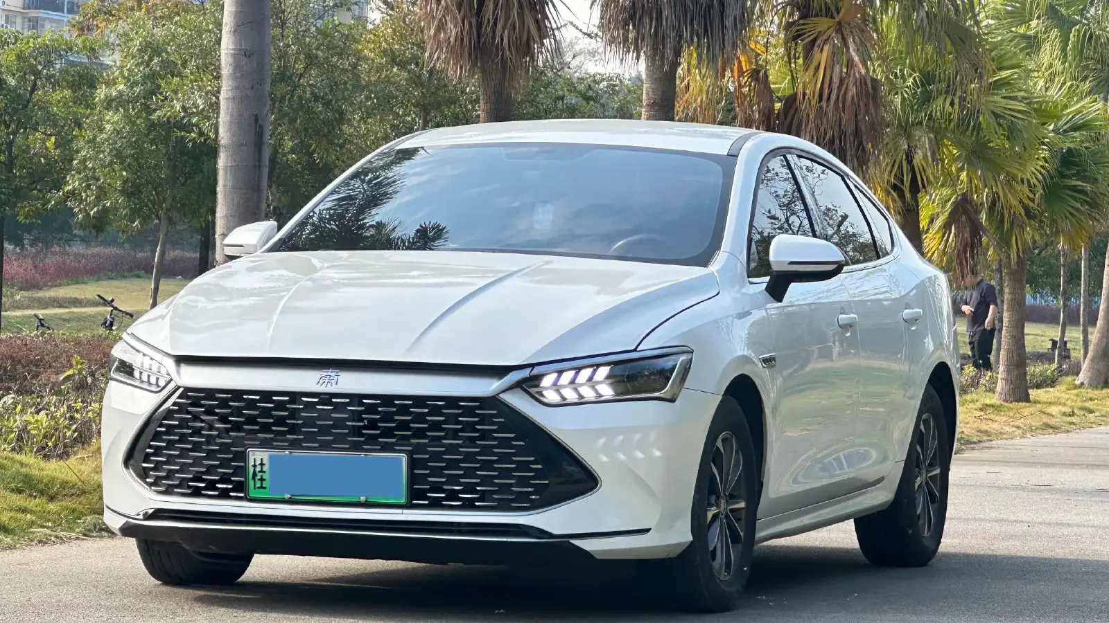 2021 BYD e2 BEV 43.2KWH