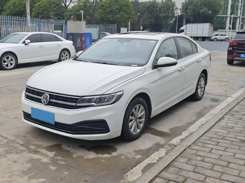 2020 Volkswagen Bora 1.5L 113HP L4 6AT