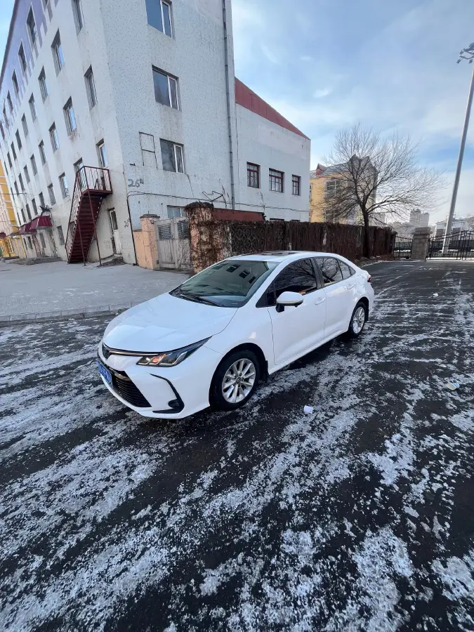 2021 Toyota Corolla 1.2T 116HP L4 CVT
