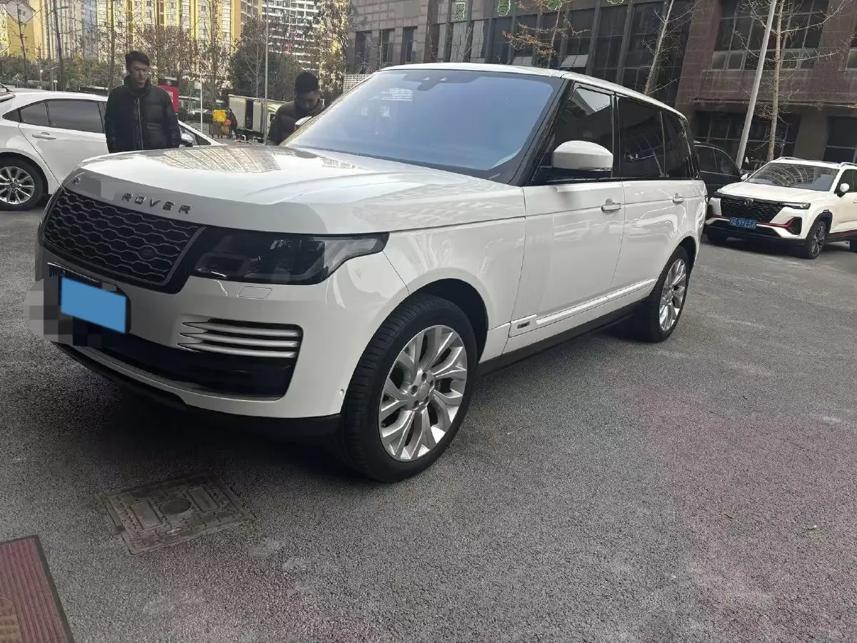 2018 Land Rover Range Rover 3.0T 381HP V6 8AT