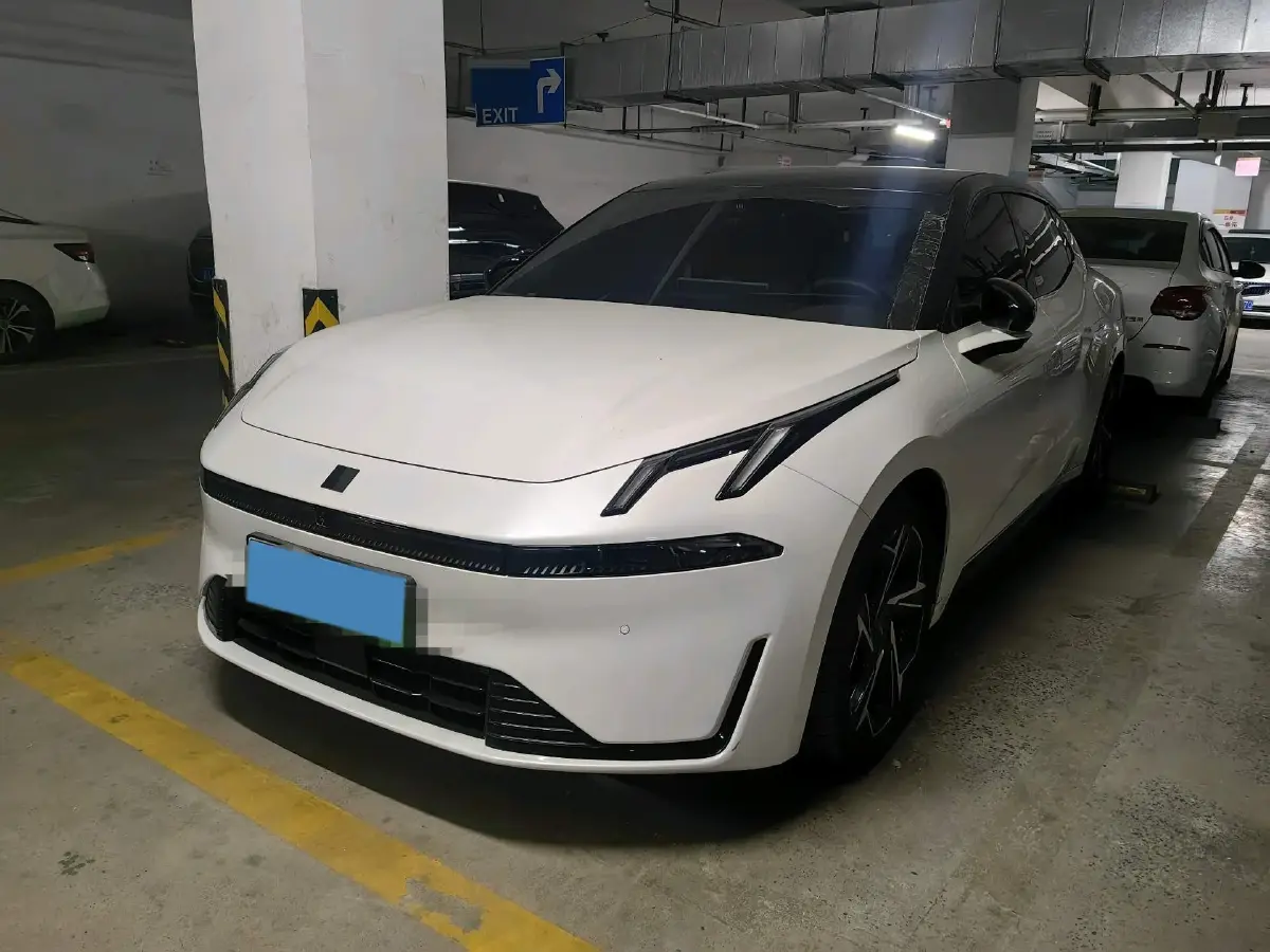 2024 LYNK&CO 01 2.0T 254HP L4 8AT