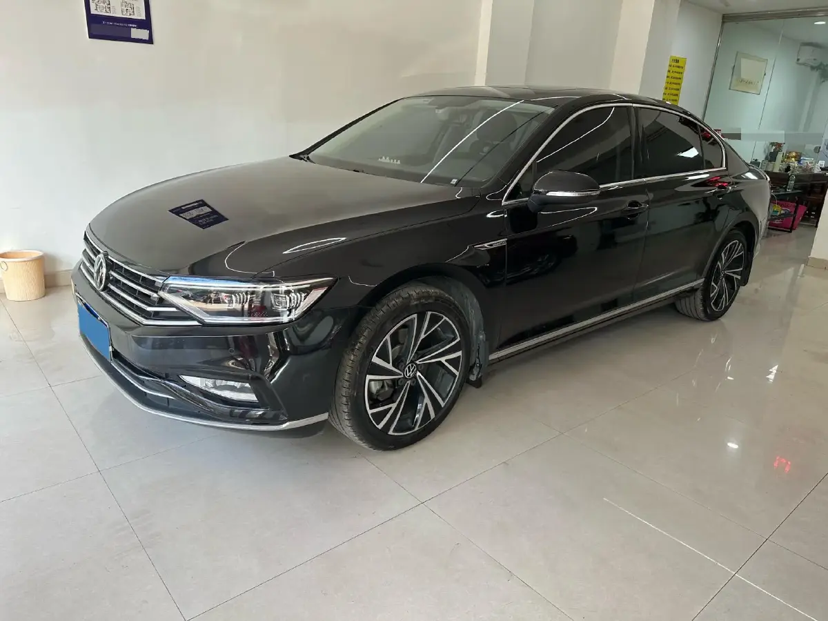 2020 Volkswagen Magotan 2.0T 186HP L4 7DCT