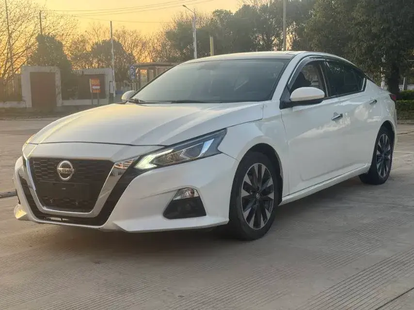 2020 Nissan Teana 2.0L 156HP L4 CVT