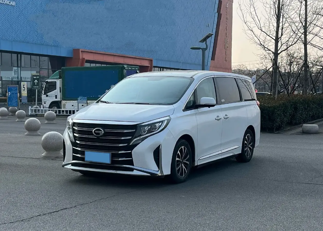 2021 GAC Trumpchi M8 2.0T 252HP L4 8AT