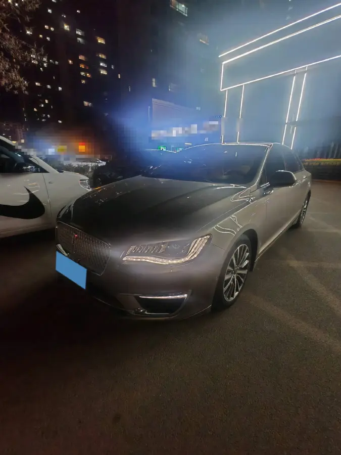 2018 Lincoln MKZ 2.0T 203HP L4 6AT