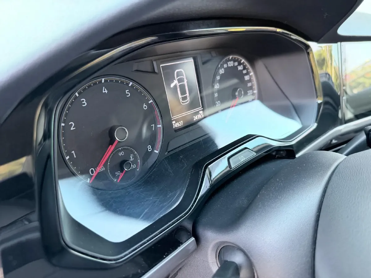 2019 HuangHai WeiLong 2.4T 218HP L4 6AT,autocango,china used car exporter,china ev exporter,chinese used car exporter,chinese used ev exporter