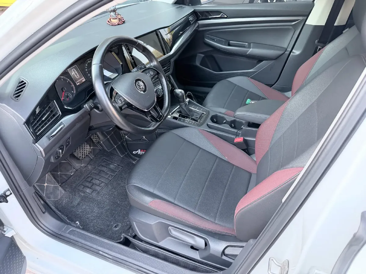 2019 HuangHai WeiLong 2.4T 218HP L4 6AT,autocango,china used car exporter,china ev exporter,chinese used car exporter,chinese used ev exporter