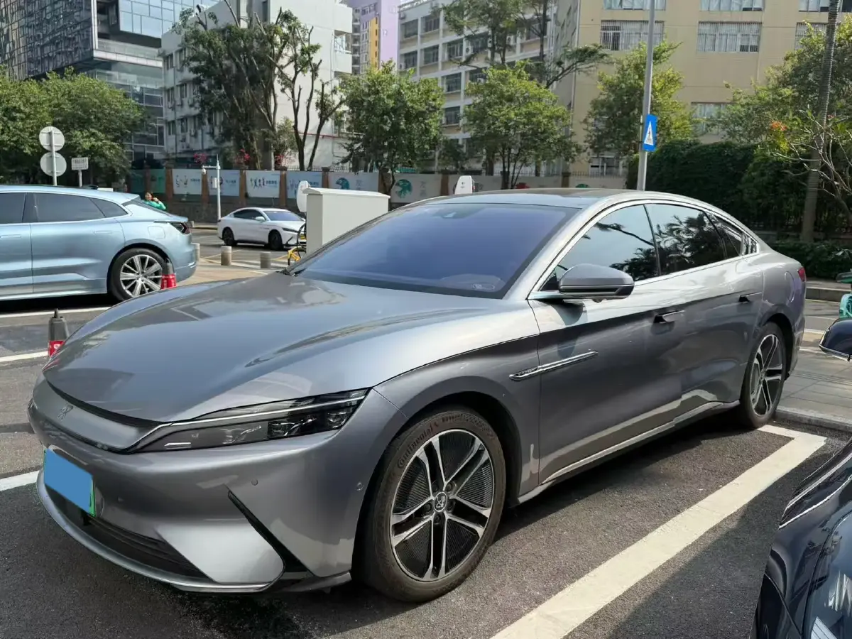 2020 Lincoln MKZ 2.0T 196HP L4 6AT