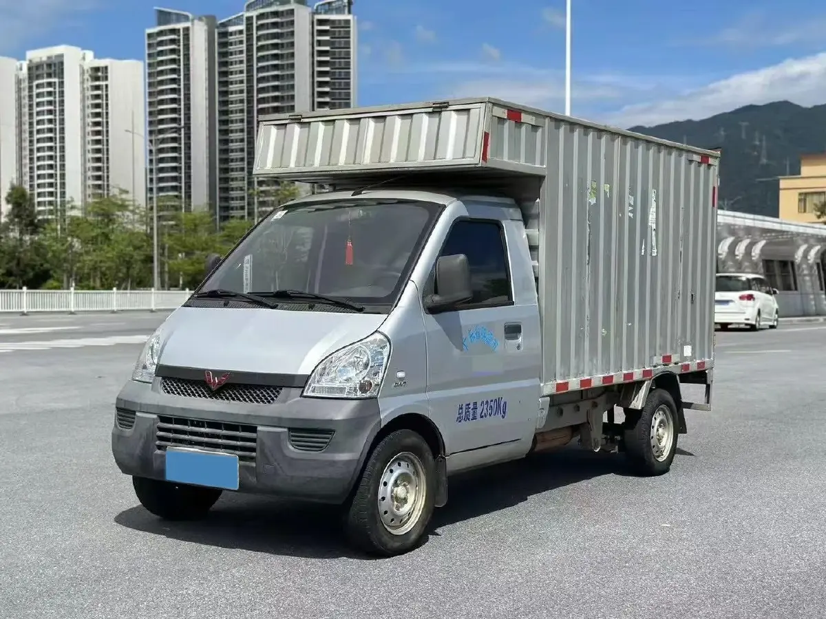 2020 WuLing RongGuang Mini Truck 1.5L 99HP L4 5MT
