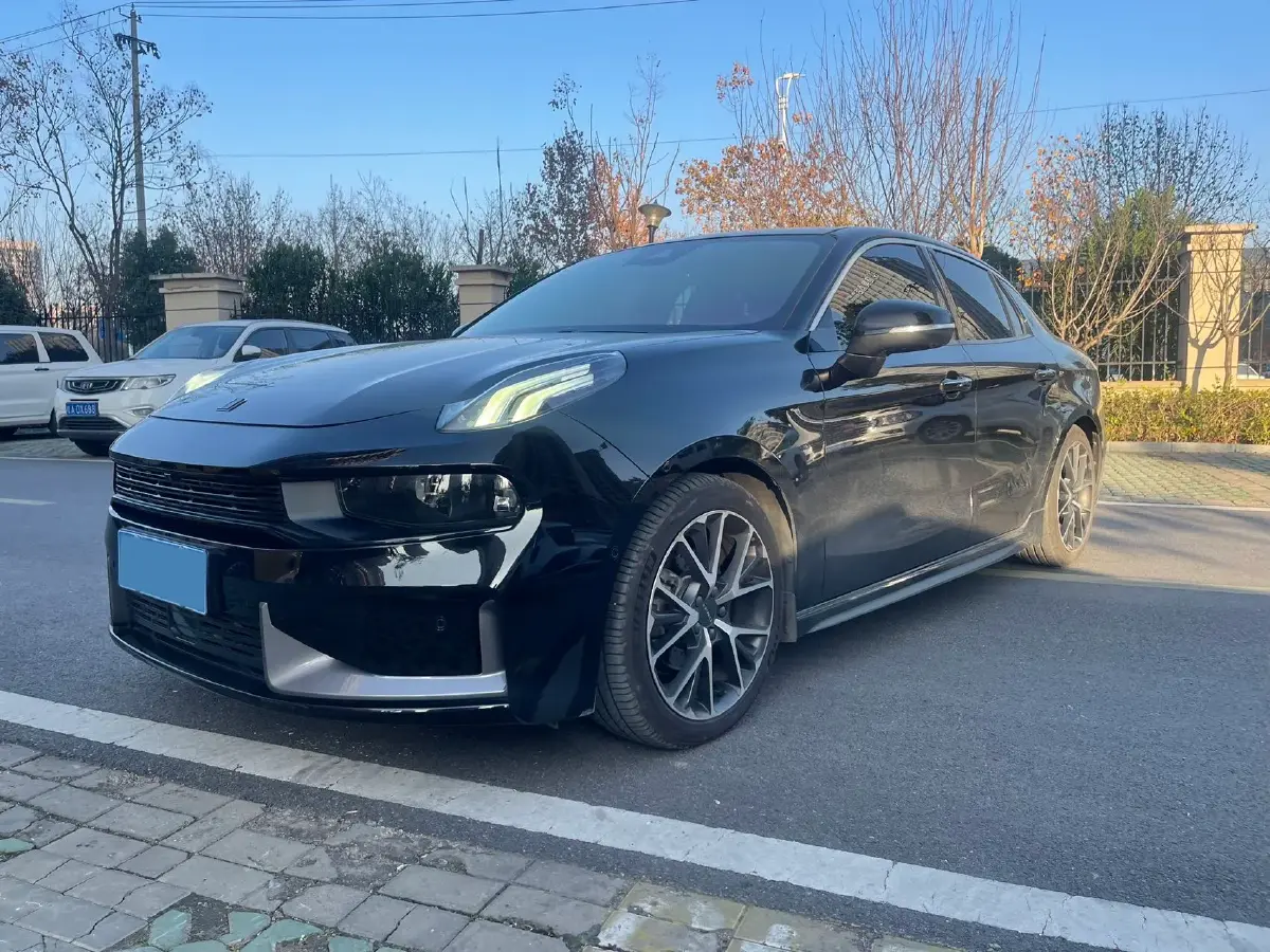 2021 LYNK&CO 03 2.0T 190HP L4 6AT