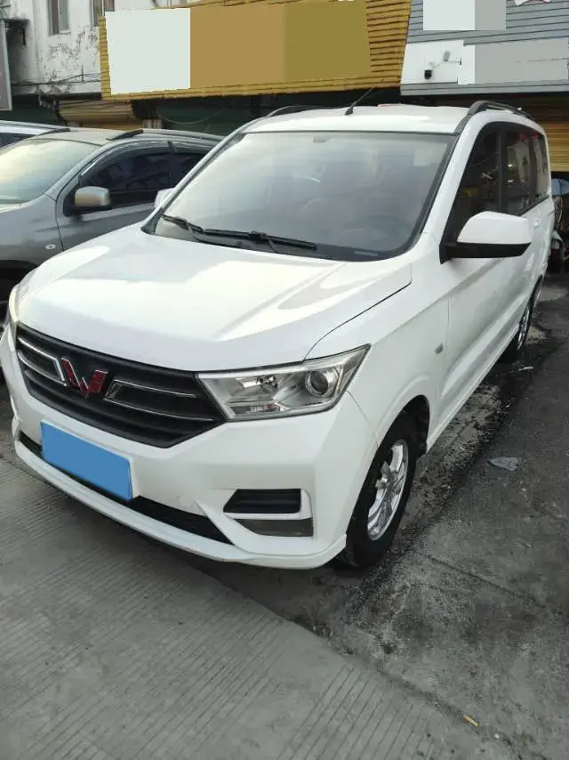 2018 WuLing HongGuang 1.5L 105HP L4 5MT